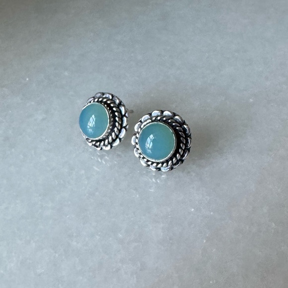 NWOT Sundance Tranquil Afternoon Earrings Blue Chalcedony Sterling Silver